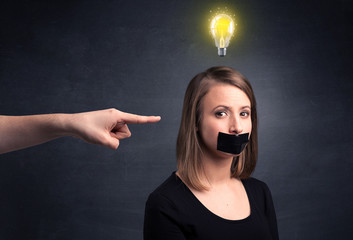 Obraz premium Hand pointing at woman