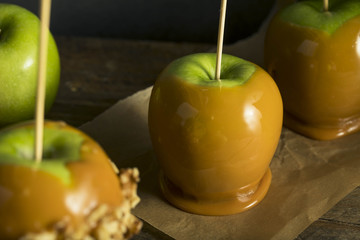 Homemade Organic Candy Taffy Apples