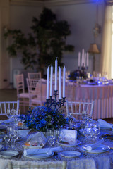 wedding decor flowers blue violet