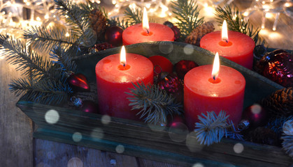 Adventskerzen - Vierter Advent - besinnliche Weihnachtszeit 