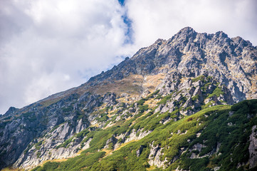Fototapeta premium mountain landscape / mountain view from the trail 