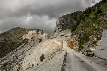 Italien,Toscana,Riviera,ApuinischeAlpen, Versilia, Marmor, Steinbruch, Berge, Wolken, Bergarbeiter,...