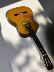 Acoustic Spanish Flamenco Guitar - 122294835