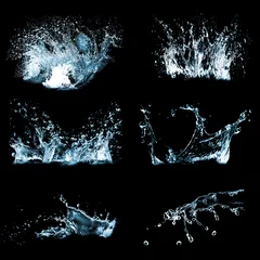 Selbstklebende Fototapeten Spritzer Tinte auf schwarzem Hintergrund isoliert. schöne Spritzer Wein Nahaufnahme. Wasserspritzen. Ölspritzer. Wasserspray mit Tropfen isoliert. © anuj88chawla