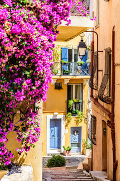 Gasse in Cannes