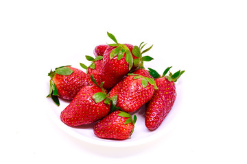 Fototapeta na wymiar Fresh strawberry isolated on white background