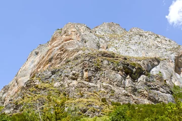 Tafelkleed High peak with its stratum in the mountains © MonikM