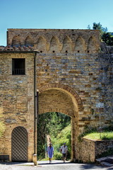 San Gimignano, Porta alle Fonti