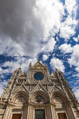 Fototapeta na wymiar Siena Cathedral