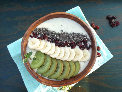 smoothie with yogurt and banana