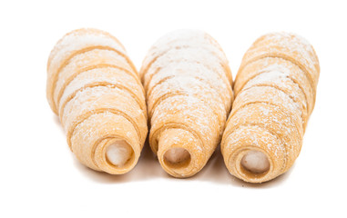 Puff rolls with cream