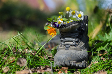 Touristic boot with flowers
