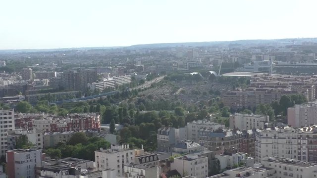 Panorama et vue sur le p&eacute;riph&eacute;rique &agrave; Paris