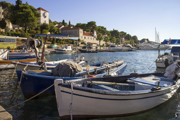 Obraz premium Summer afternoon in settlement Maslinica on Solta island in Croatia