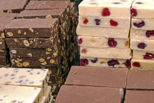 Bars of classical and white chocolate