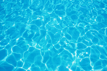 Blue ripped water in swimming pool - obrazy, fototapety, plakaty