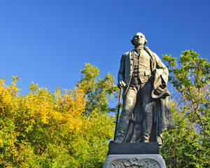 Fototapeta na wymiar George Washington statue in Budapest