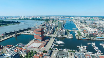 Obraz premium The city of Antwerp and the harbour aerial