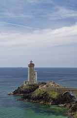 Fototapeta na wymiar Leuchtturm in der Bretagne