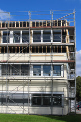 Architektur - Nachverdichtung durch Aufstocken eines Bürogebäudes