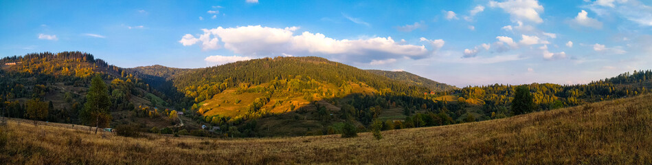 Fototapeta premium Carpathian mountains landscape