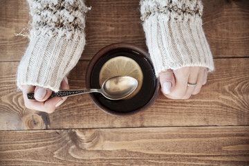 cup of tea with lemon