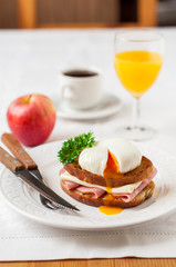 Croque madame, French Toast with Egg
