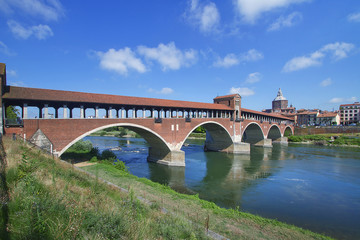 pavia ponte vecchio ponte coperto lombardia italia europa