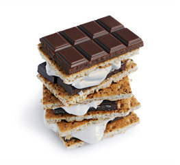 Fresh homemade smores with marshmallows, chocolate and graham crackers