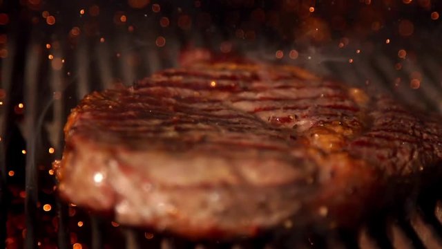 Cooking meat in slow motion