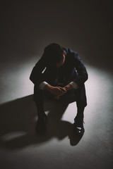 落込むビジネスマン