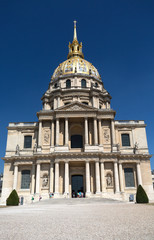 Fototapeta na wymiar Domes des Invalides