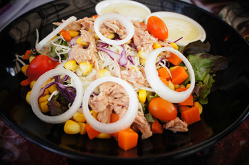 Healthy tuna salad