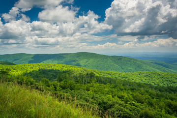Fototapeta na wymiar View of the Blue Ridge Mountains and Shenandoah Valley, from Sky