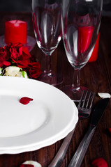 Romantic candle light Valentine Table Setting