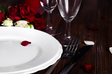 Romantic candle light Valentine Table Setting