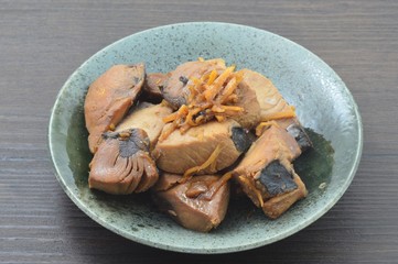鮪の角煮