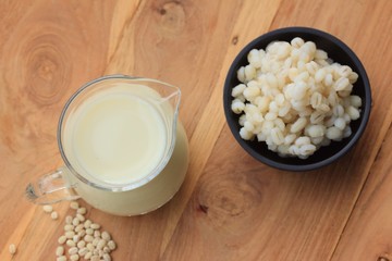 soymilk and barley seed