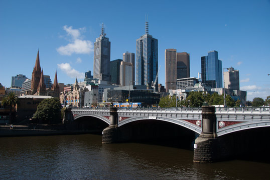 Melbourne Yarra River © Mark