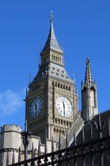 Fototapeta na wymiar Big Ben, London, sunny blue sky