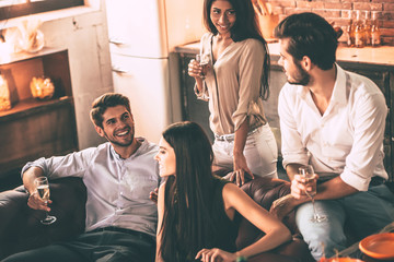 Friends will be friends. 