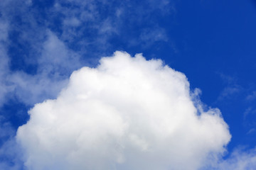 Obraz premium nice clouds in blue sky