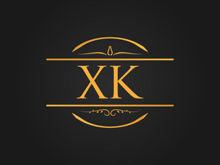 Luxurious Circle Ornament