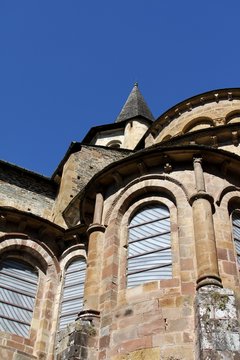 village class&eacute; de Conques en Aveyron