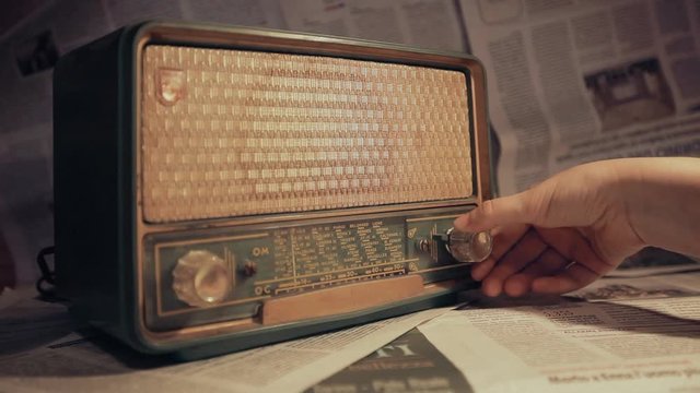 Searching  frequencies on a vintage radio