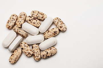 2 kinds of medicine, vitamin for healthcare, healthy natural