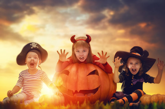 children on Halloween