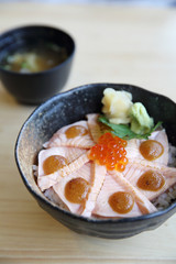 salmon sushi rice don