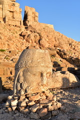 Head and statue of Zeus/Oromasdes, East 
Terrace of Mount Nemrut, Turkey