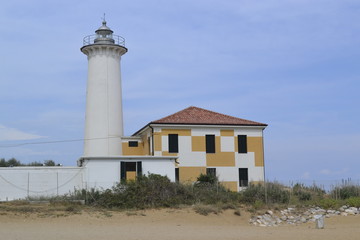 Leuchtturm Bibione Italien / Nahe Venedig / Adria / Urlaubsregion / Meer / Sand / Natur / Gras / Wild